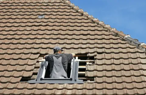 Pose de velux - Villequiers